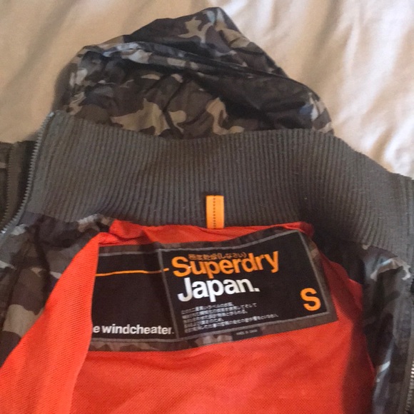 Used Camo Superdry Windbreaker sz Small - Picture 2 of 4